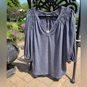 MAX STUDIO NWT TOP